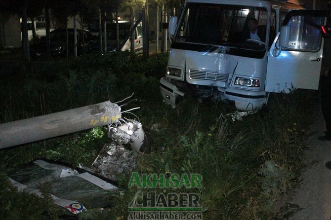 Akhisar’da Feci Kaza 1 Kişi Hayatını Kaybetti